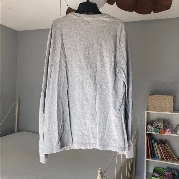 Aeropostale gray long sleeve t for men. - Picture 2 of 5